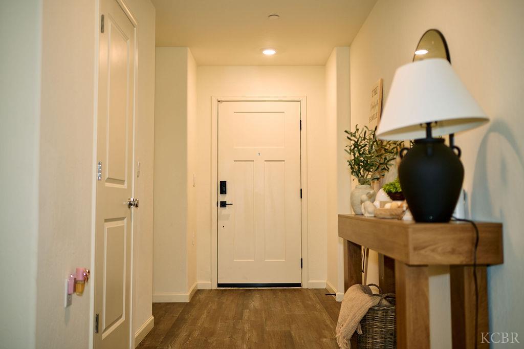 729 James Ave, Corcoran, CA 93212