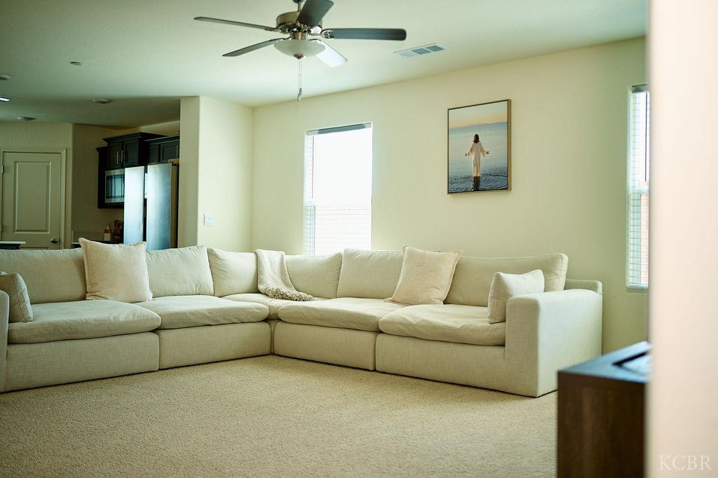 729 James Ave, Corcoran, CA 93212