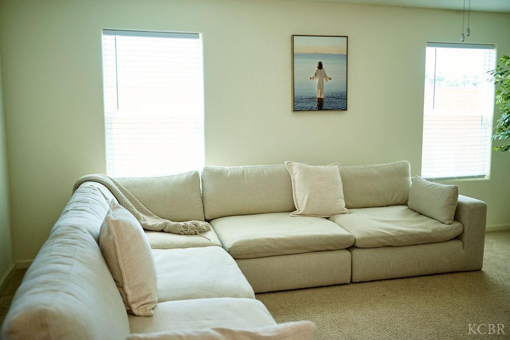 729 James Ave, Corcoran, CA 93212