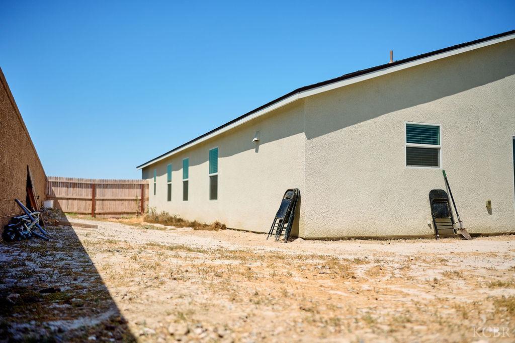 729 James Ave, Corcoran, CA 93212