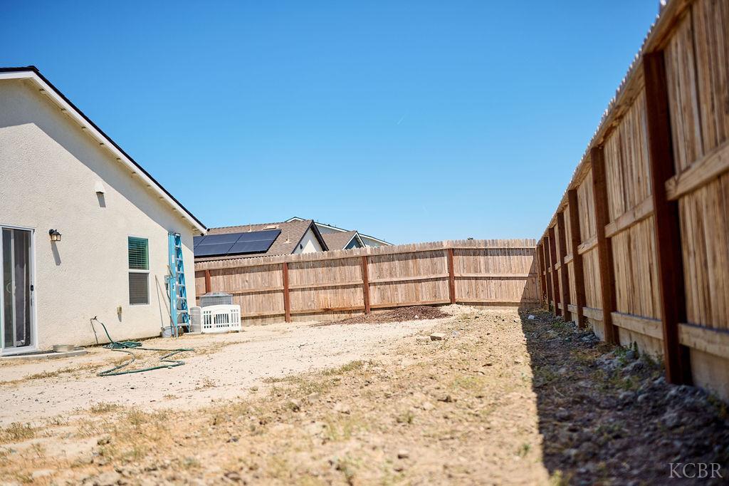 729 James Ave, Corcoran, CA 93212