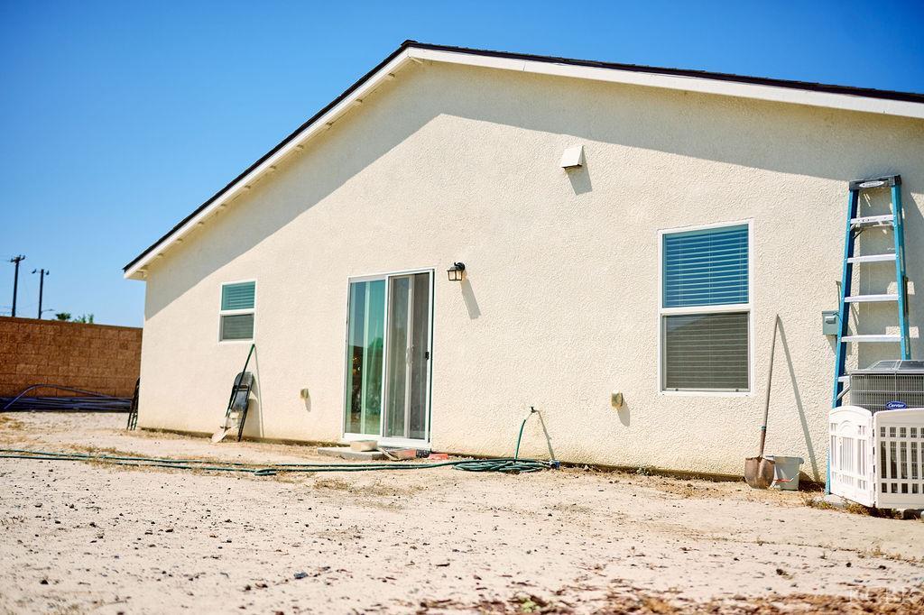 729 James Ave, Corcoran, CA 93212