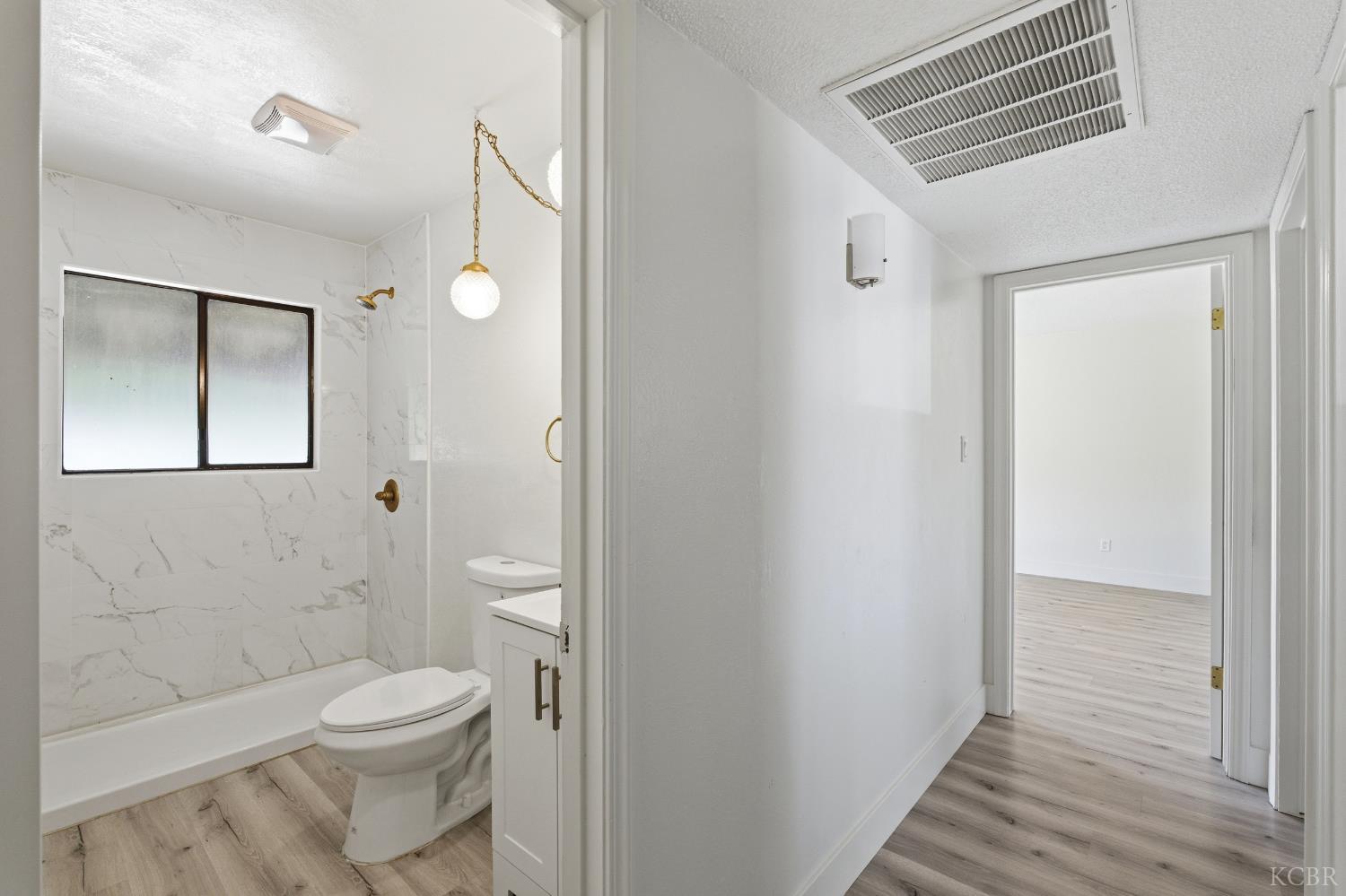 161 W Spring Ln, Lemoore, CA 93245