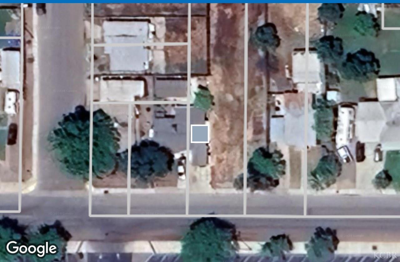 322 E Bush St, Lemoore, CA 93245