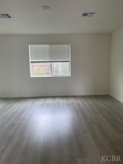 2227 S Crumal St, Visalia, CA 93292