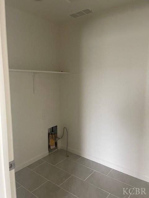 2227 S Crumal St, Visalia, CA 93292