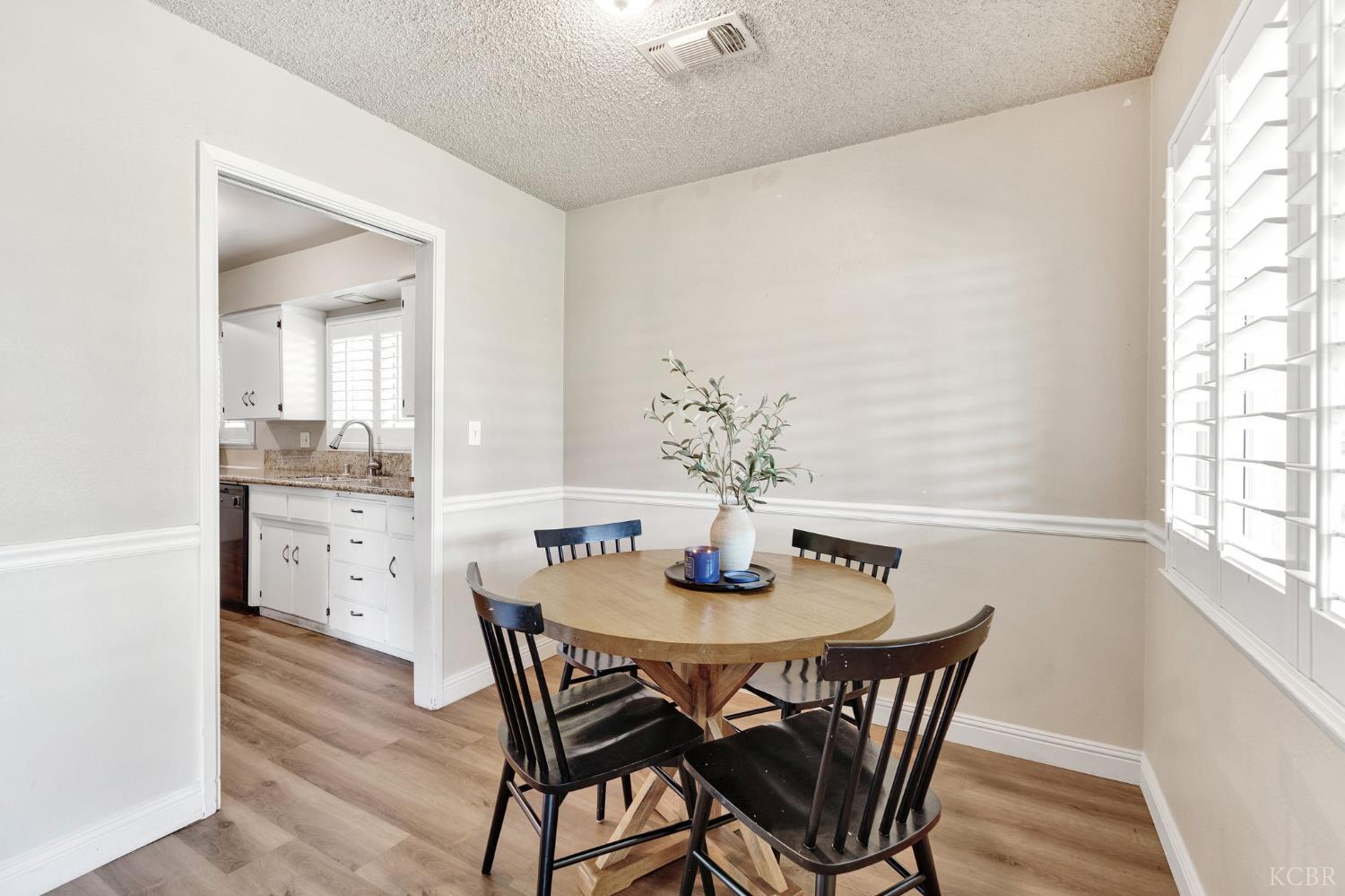 434 Stanford Ave, Coalinga, CA 93210