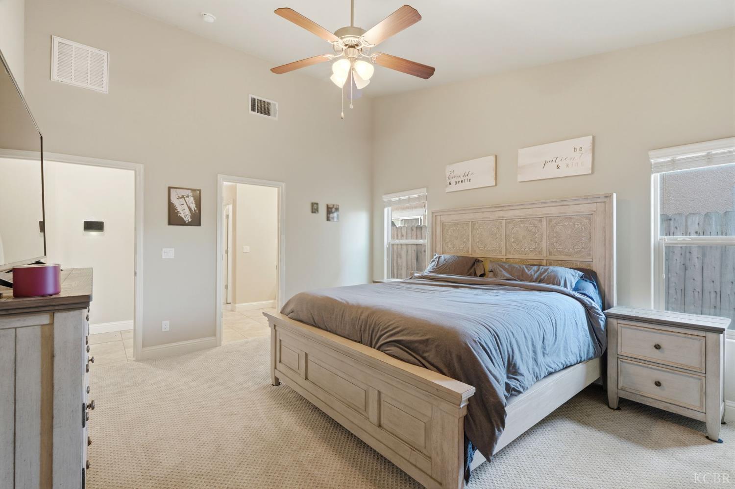 2122 W Bryman St, Hanford, CA 93230