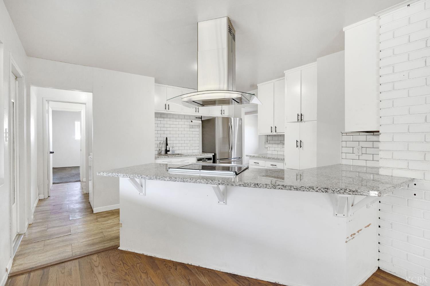 11510 Echo Ln, Hanford, CA 93230