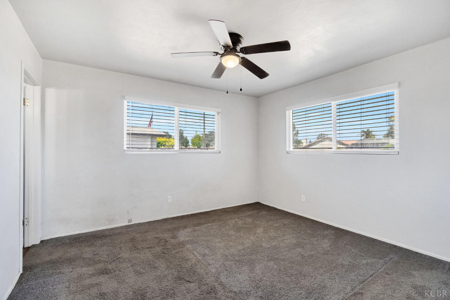 11510 Echo Ln, Hanford, CA 93230