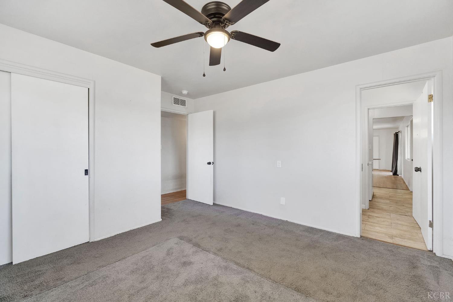 11510 Echo Ln, Hanford, CA 93230