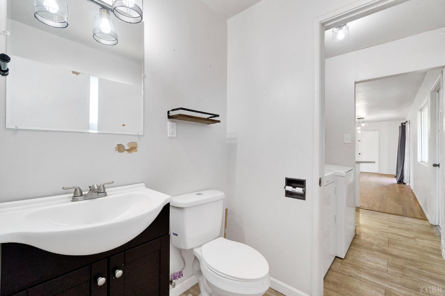 11510 Echo Ln, Hanford, CA 93230