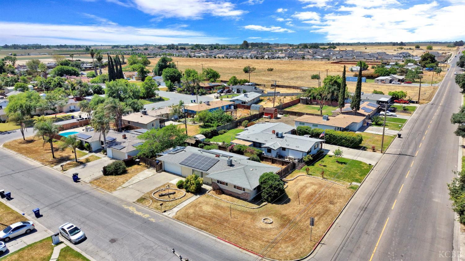 11510 Echo Ln, Hanford, CA 93230