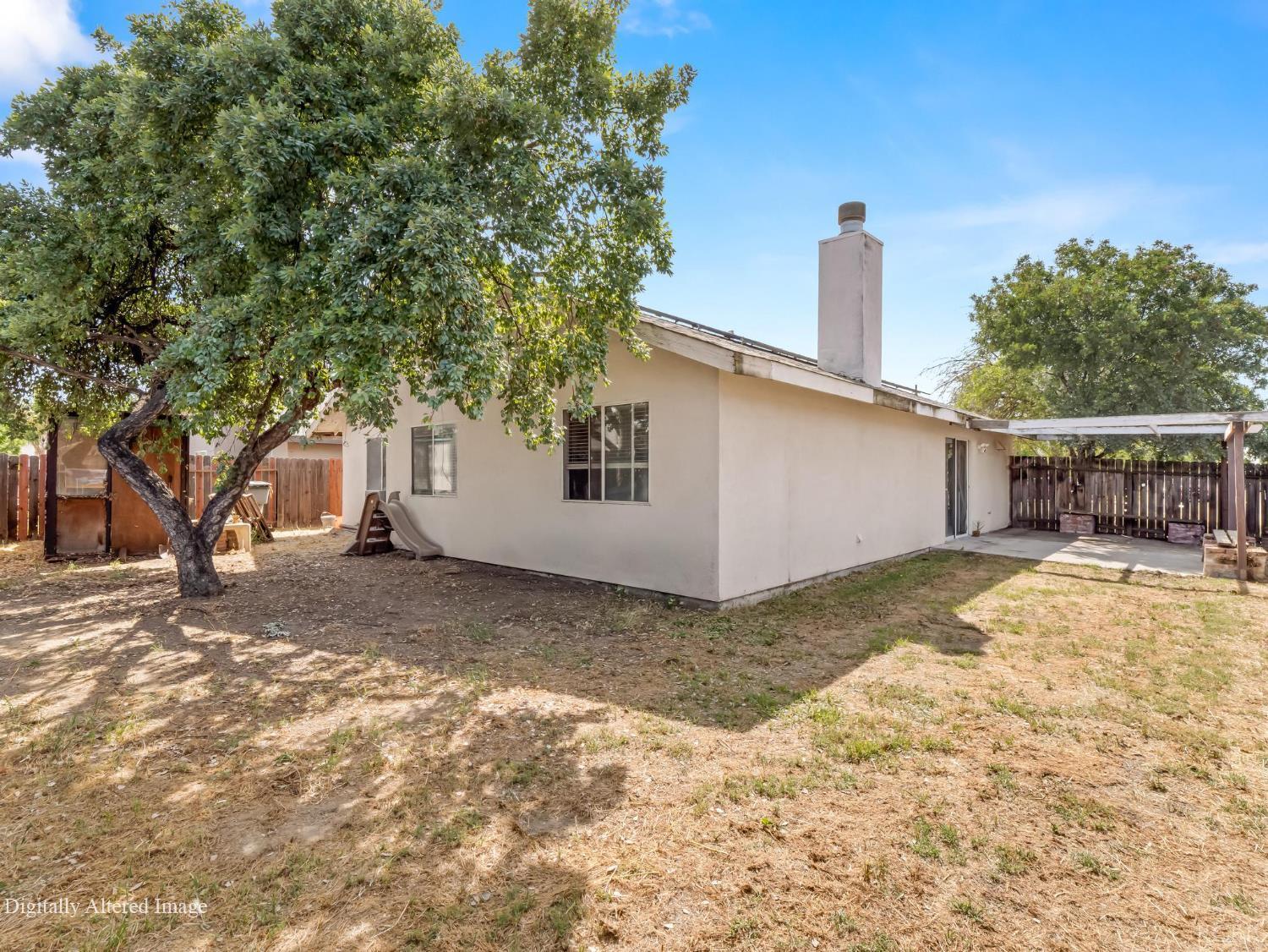 1035 1035 Olive Court, Hanford, CA 93230