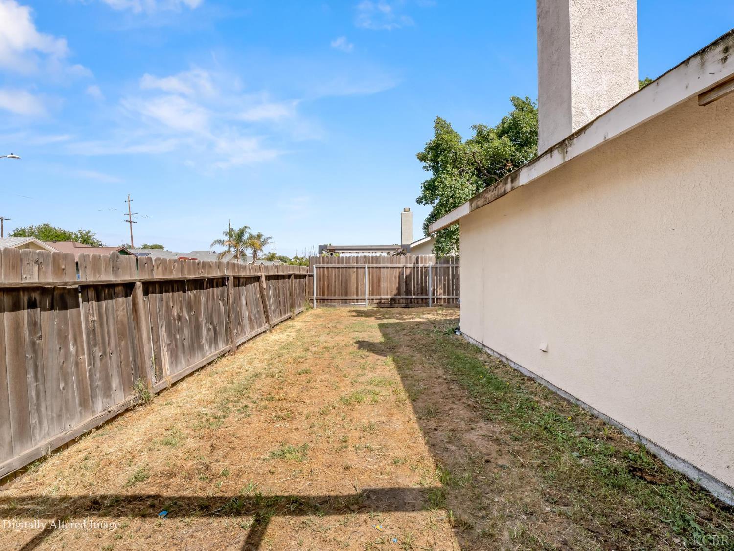 1035 1035 Olive Court, Hanford, CA 93230