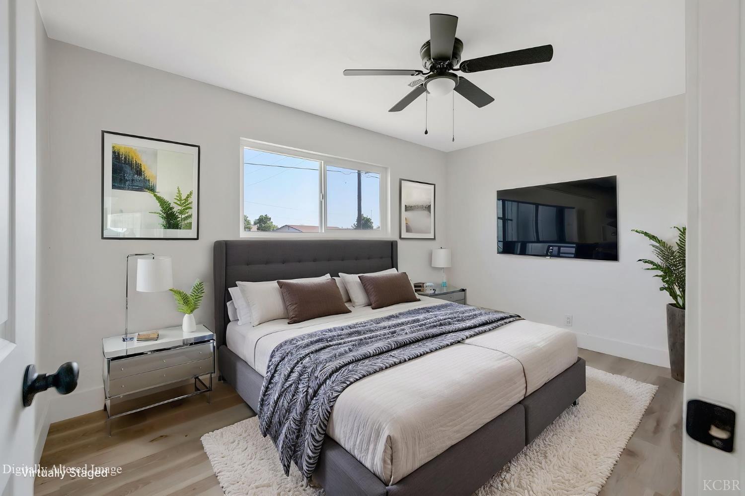 9561 Garden Dr, Hanford, CA 93230