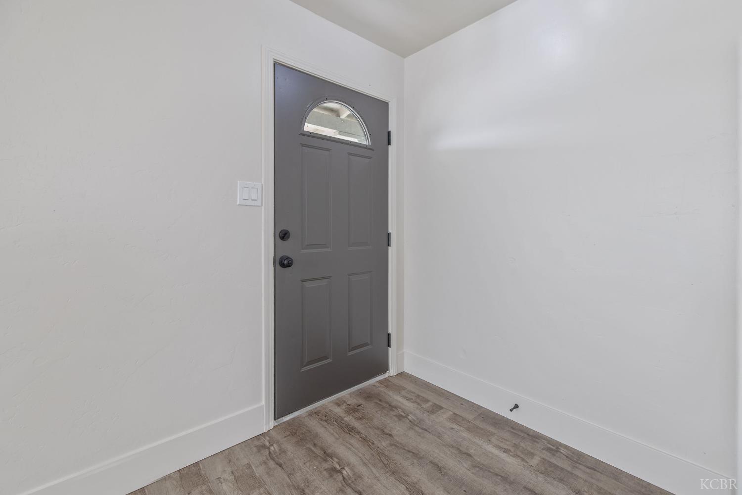 364 S Newman Rd, Tipton, CA 93272