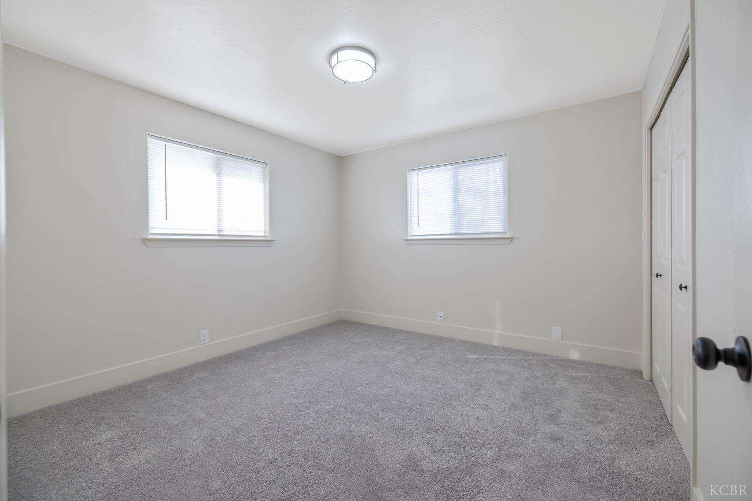 364 S Newman Rd, Tipton, CA 93272