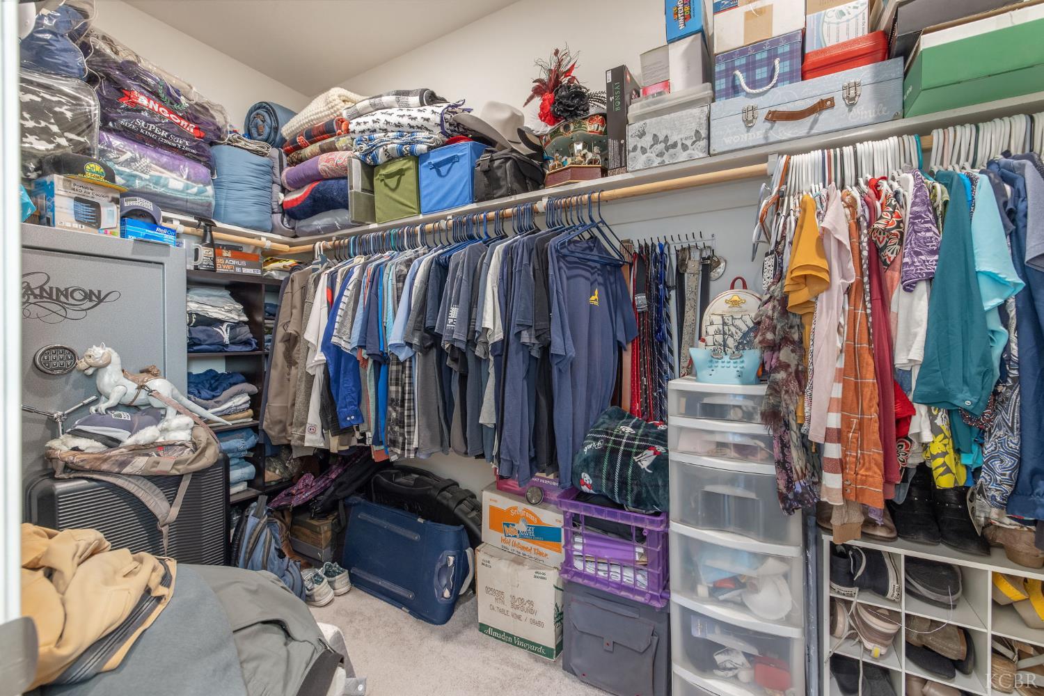 1090 Jade Way, Lemoore, CA 93245