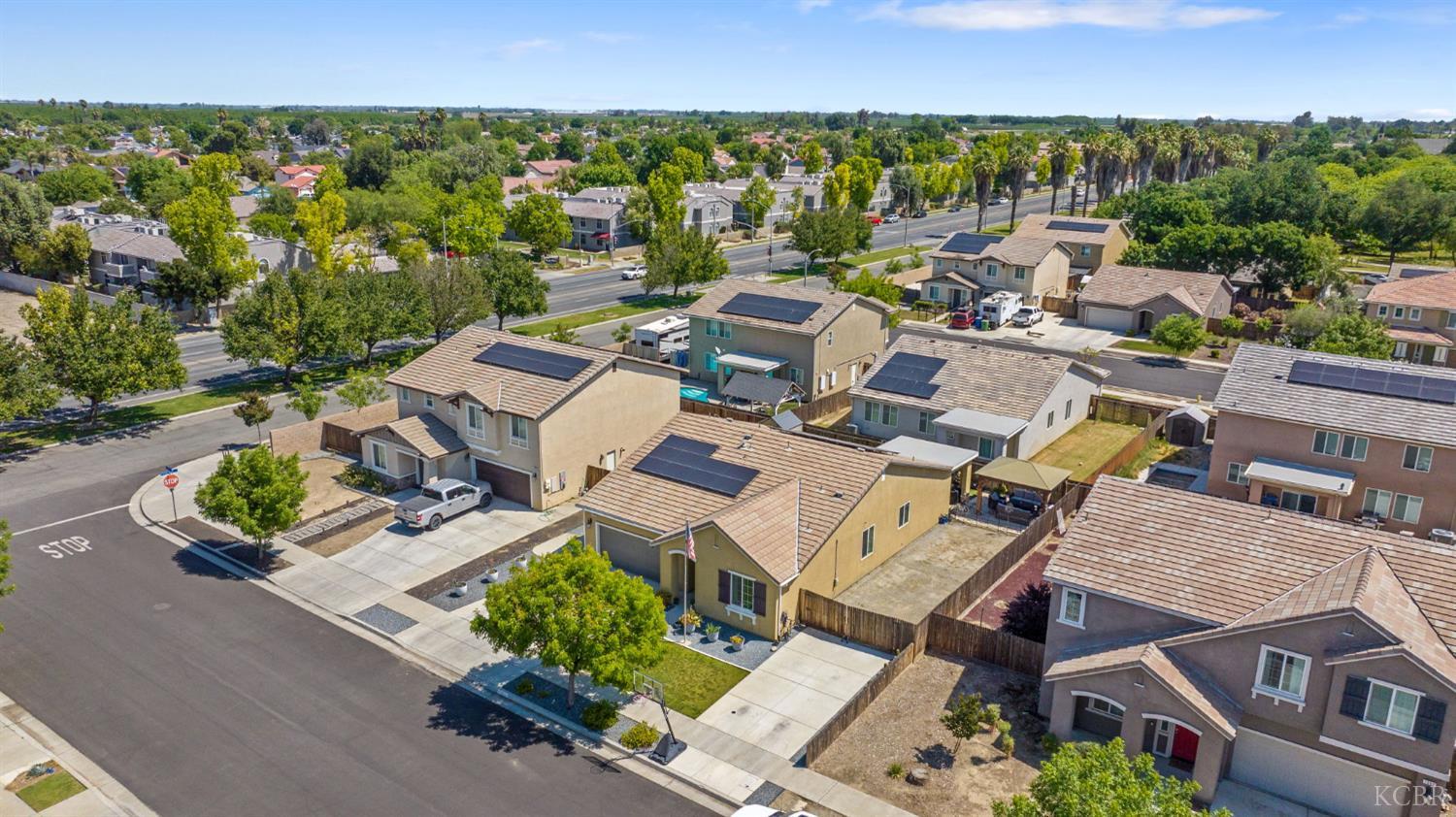 1090 Jade Way, Lemoore, CA 93245