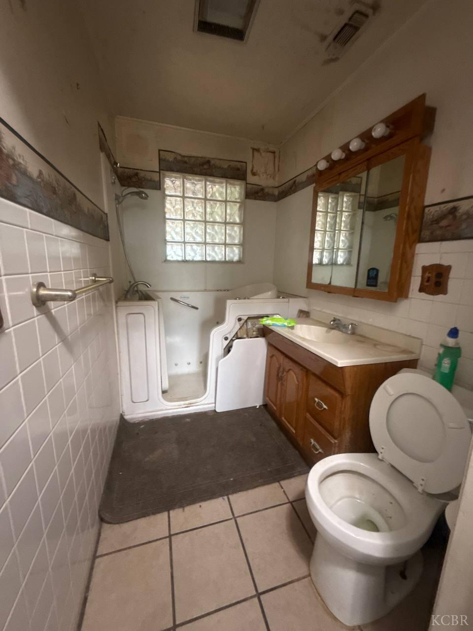 3598 W Franklin Ave, Fresno, CA 93706