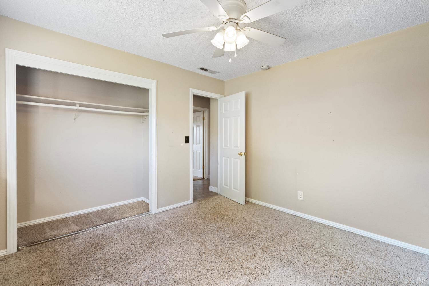 1175 Levich Cir, Hanford, CA 93230