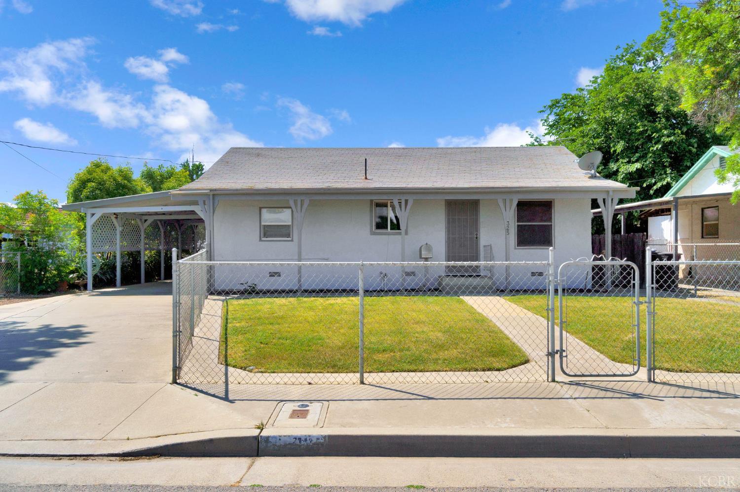 325 Oleander Ave, Lemoore, CA 93245