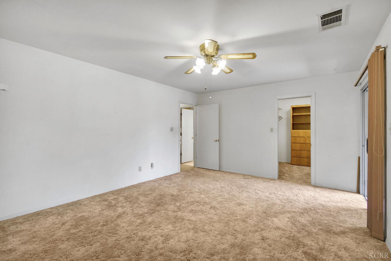 325 Oleander Ave, Lemoore, CA 93245