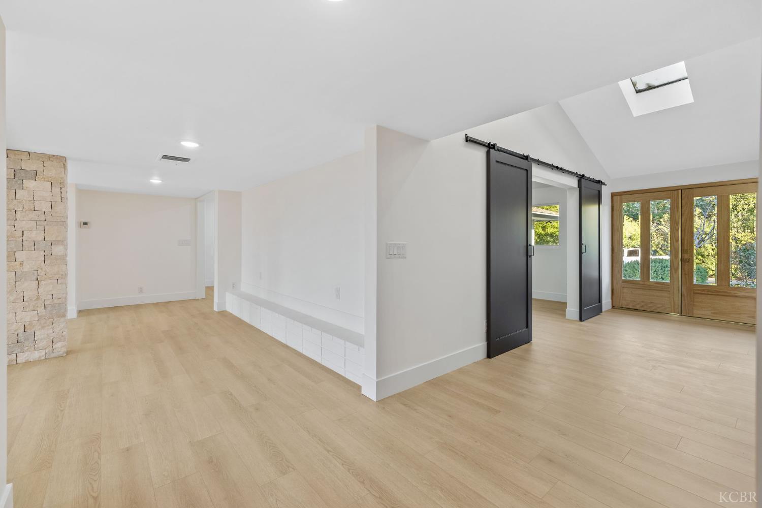 2937 Summit Cir, Bakersfield, CA 93306