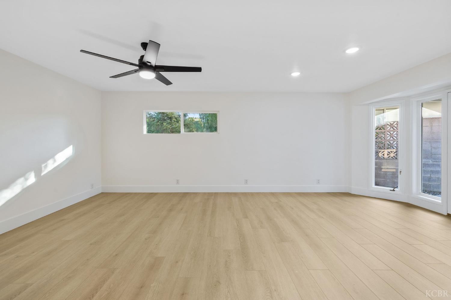 2937 Summit Cir, Bakersfield, CA 93306