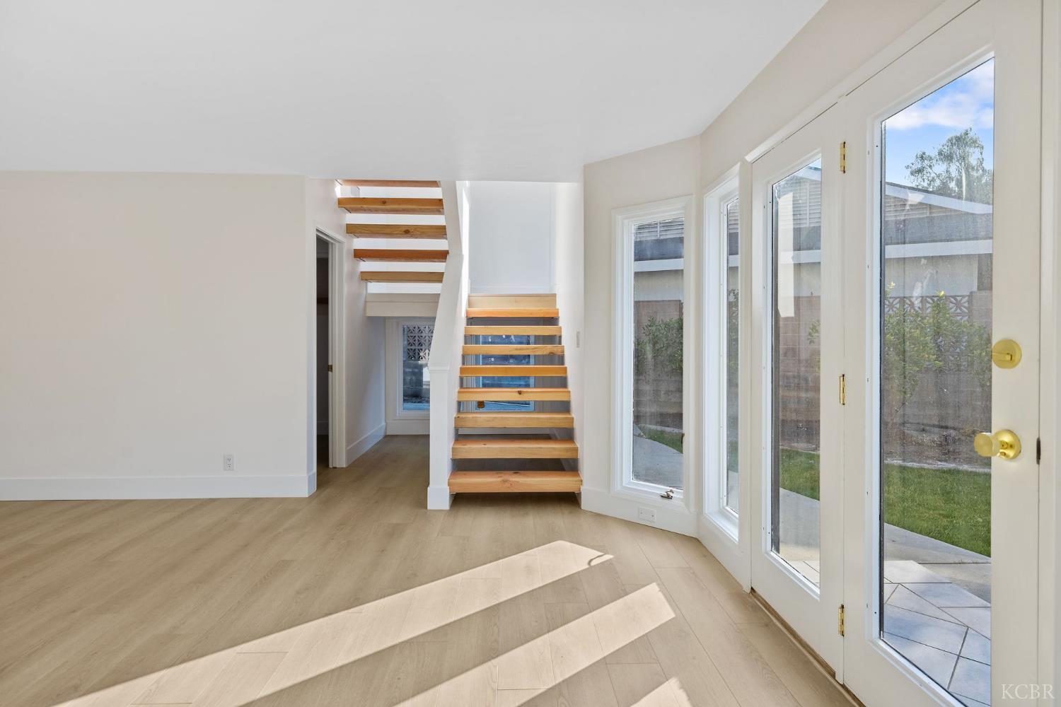 2937 Summit Cir, Bakersfield, CA 93306