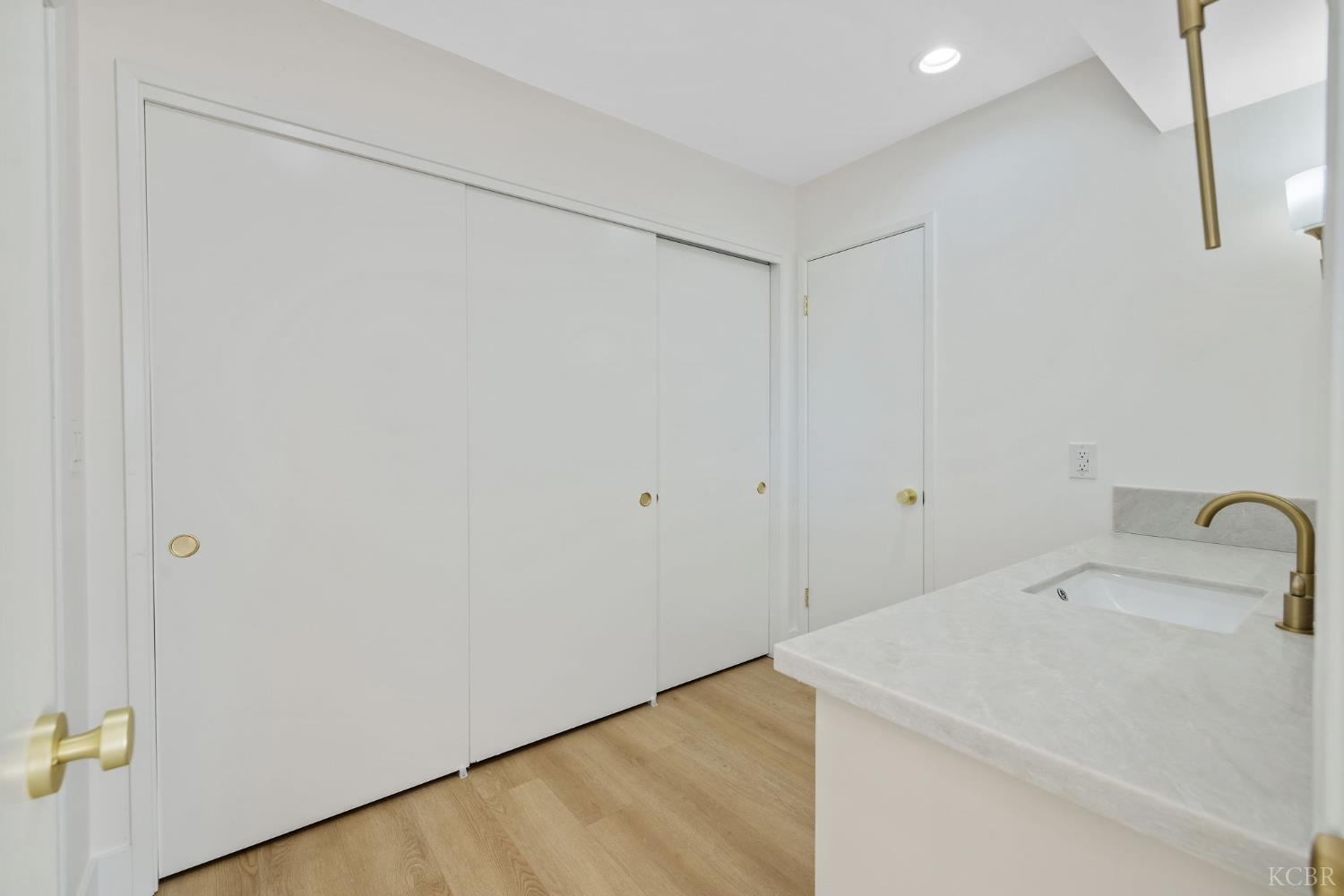 2937 Summit Cir, Bakersfield, CA 93306