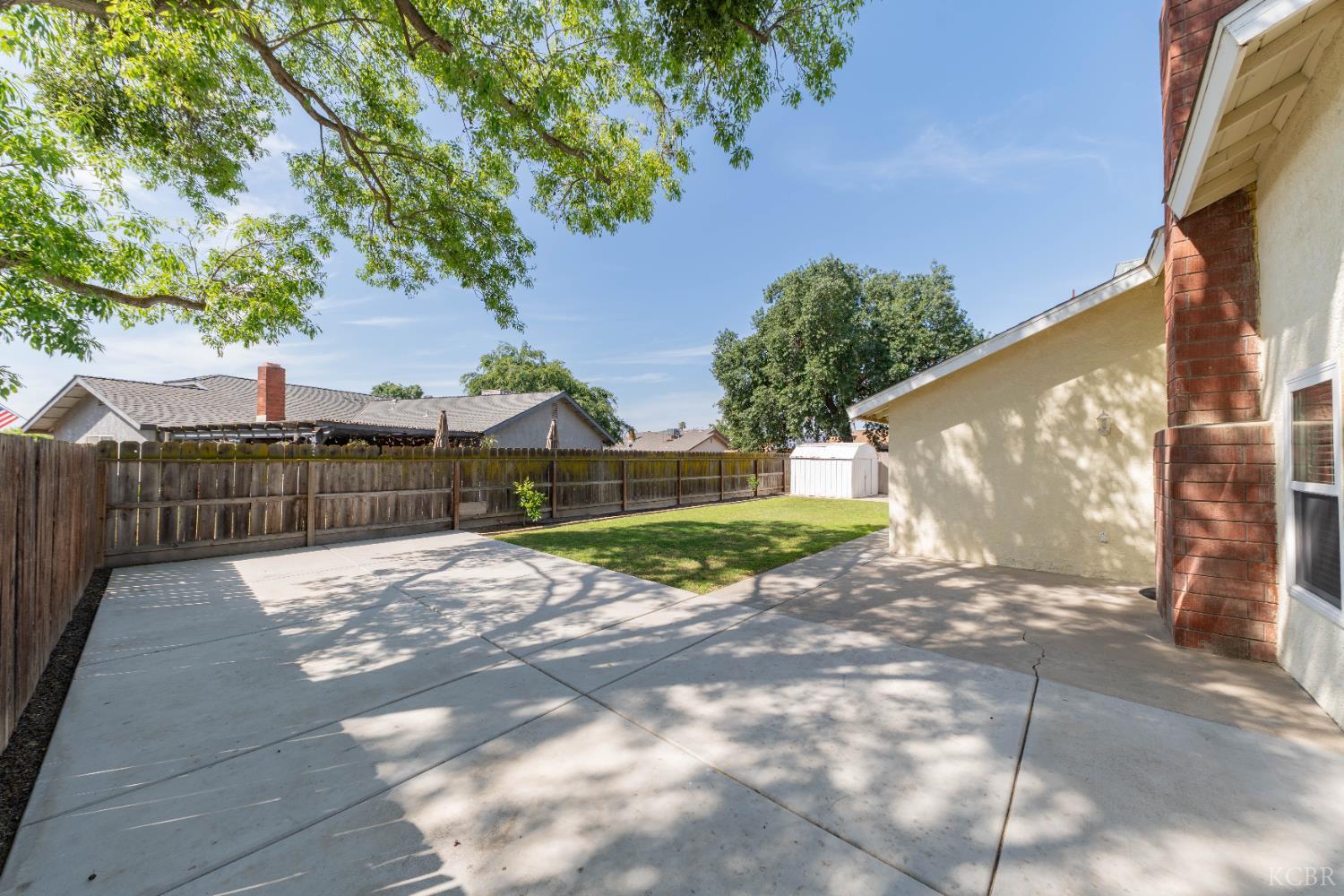 797 ELDERWOOD Ln, Lemoore, CA 93245