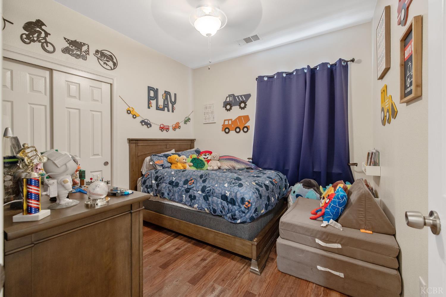 1628 Fireside Way, Lemoore, CA 93245