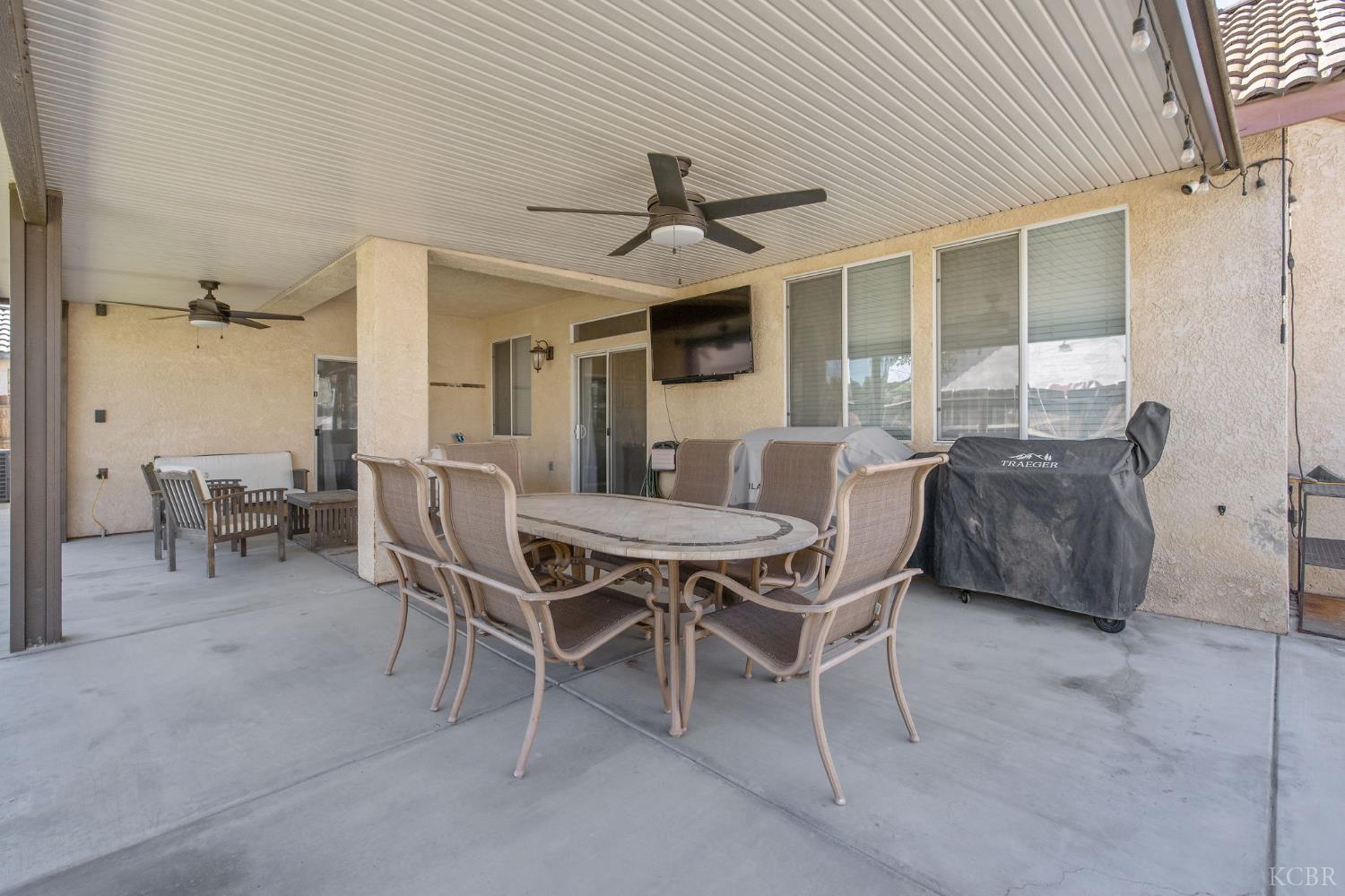 1628 Fireside Way, Lemoore, CA 93245