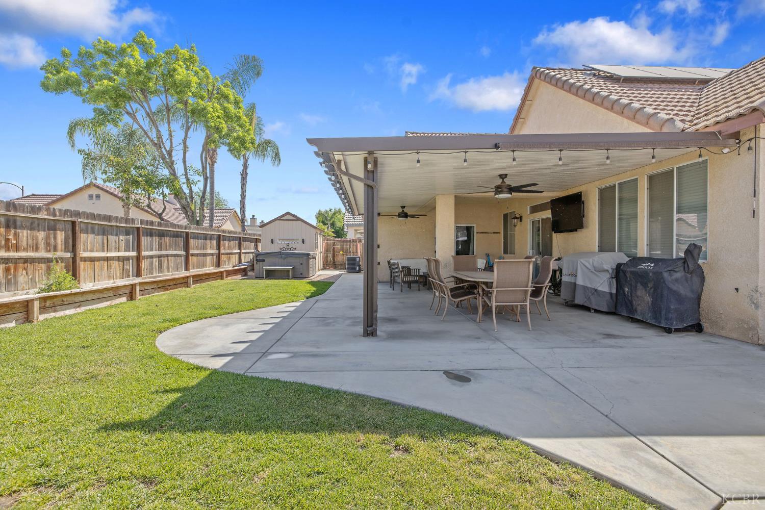 1628 Fireside Way, Lemoore, CA 93245