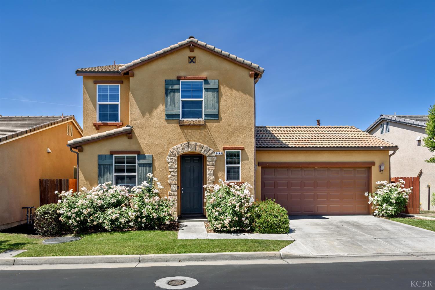 2444 Chardonnay Pl, Hanford, CA 93230