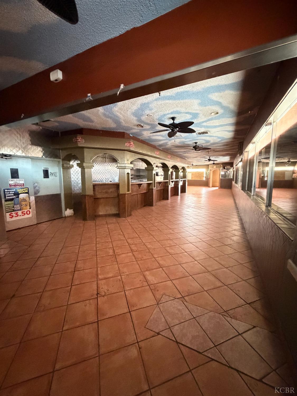 920 E Lacey Blvd, Hanford, CA 93230