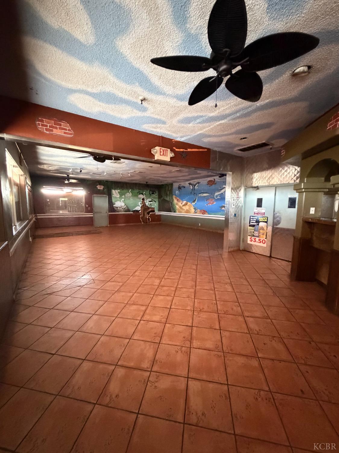 920 E Lacey Blvd, Hanford, CA 93230