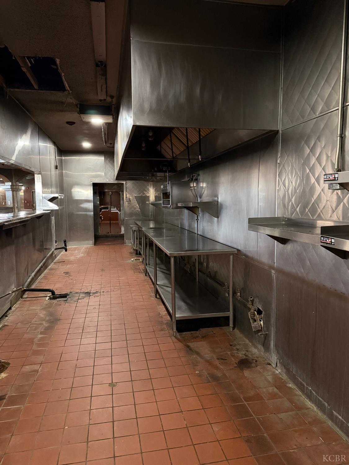 920 E Lacey Blvd, Hanford, CA 93230