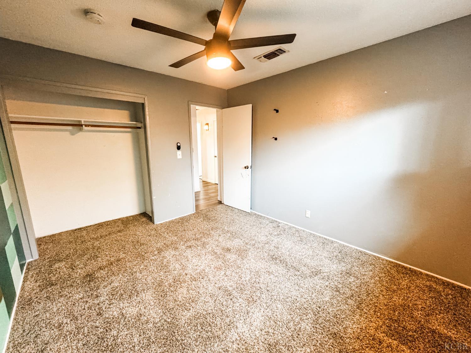 425 W Spring Ln, Lemoore, CA 93245