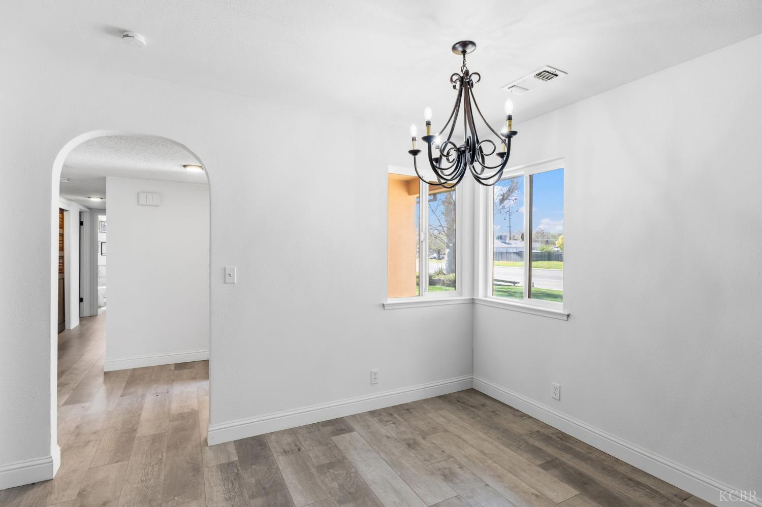 1542 N Lemoore Ave, Lemoore, CA 93245