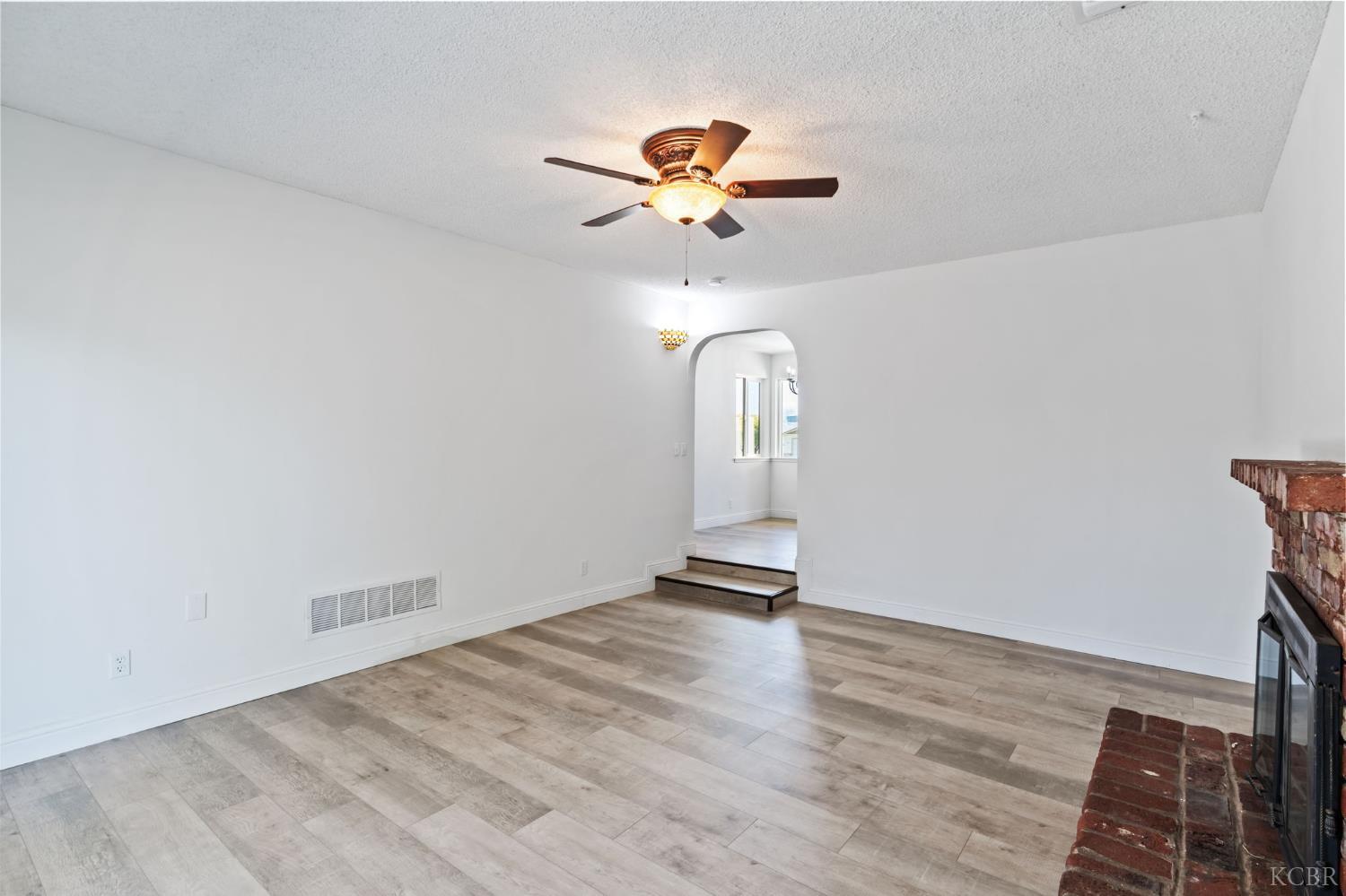 1542 N Lemoore Ave, Lemoore, CA 93245