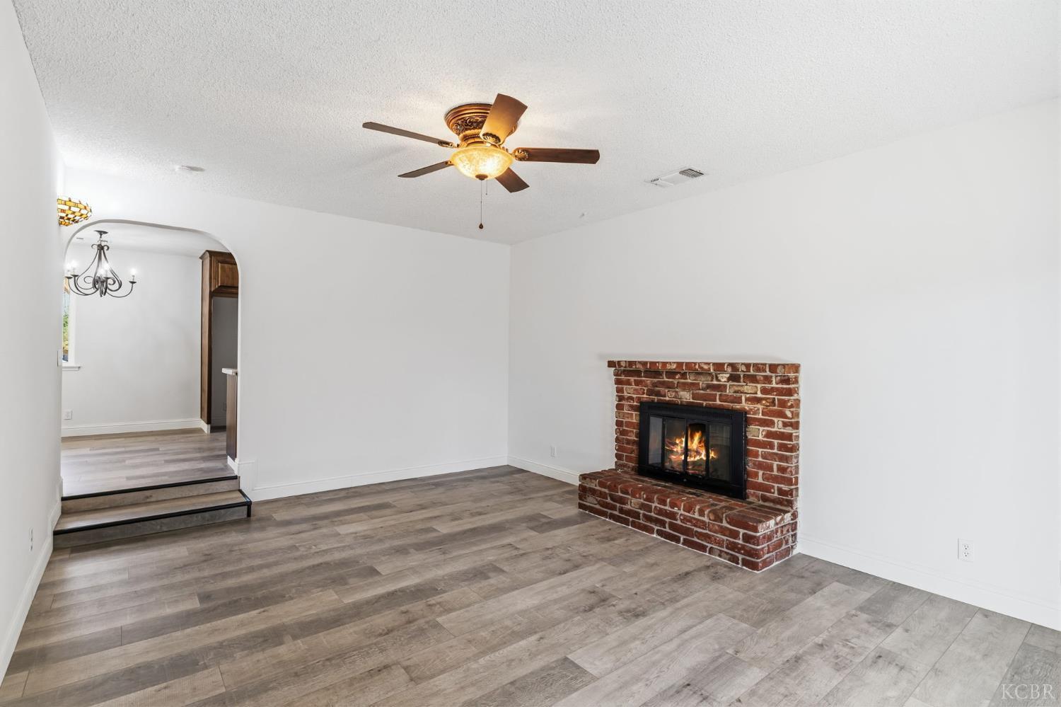 1542 N Lemoore Ave, Lemoore, CA 93245