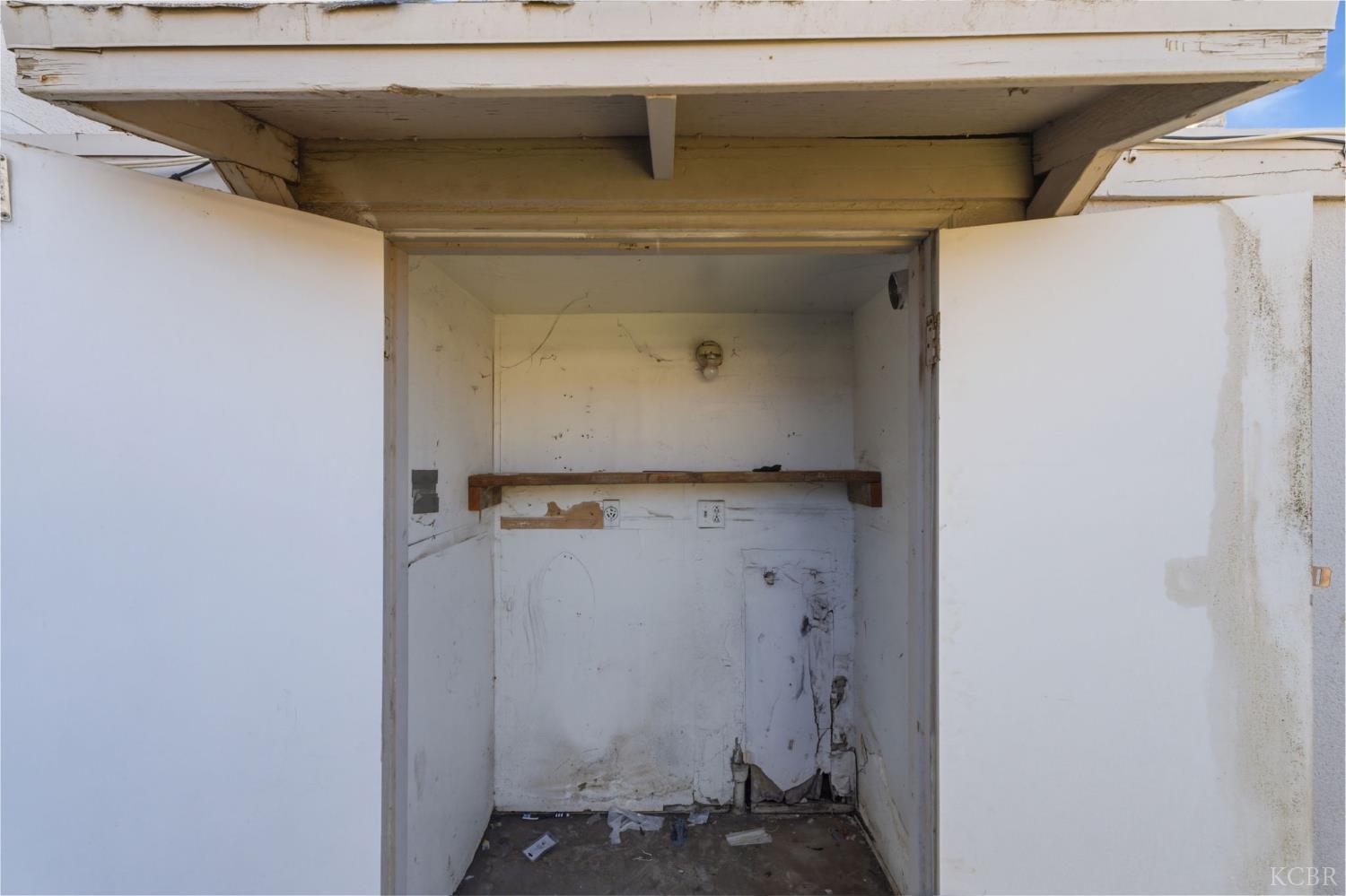 175 S 19th Ave, Lemoore, CA 93245