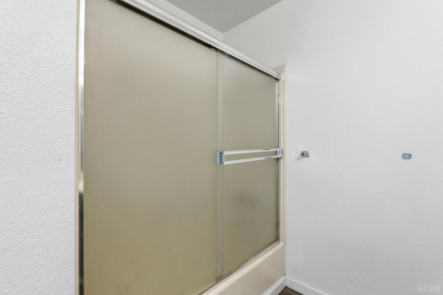 50 N 19th Ave, Lemoore, CA 93245