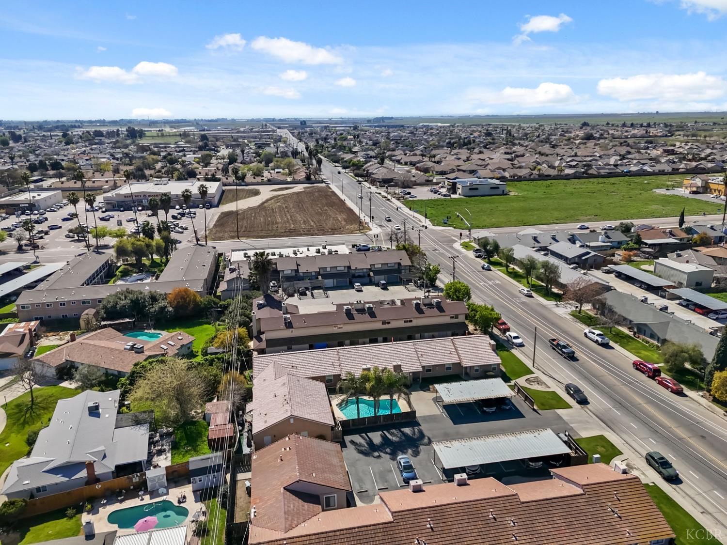 50 N 19th Ave, Lemoore, CA 93245