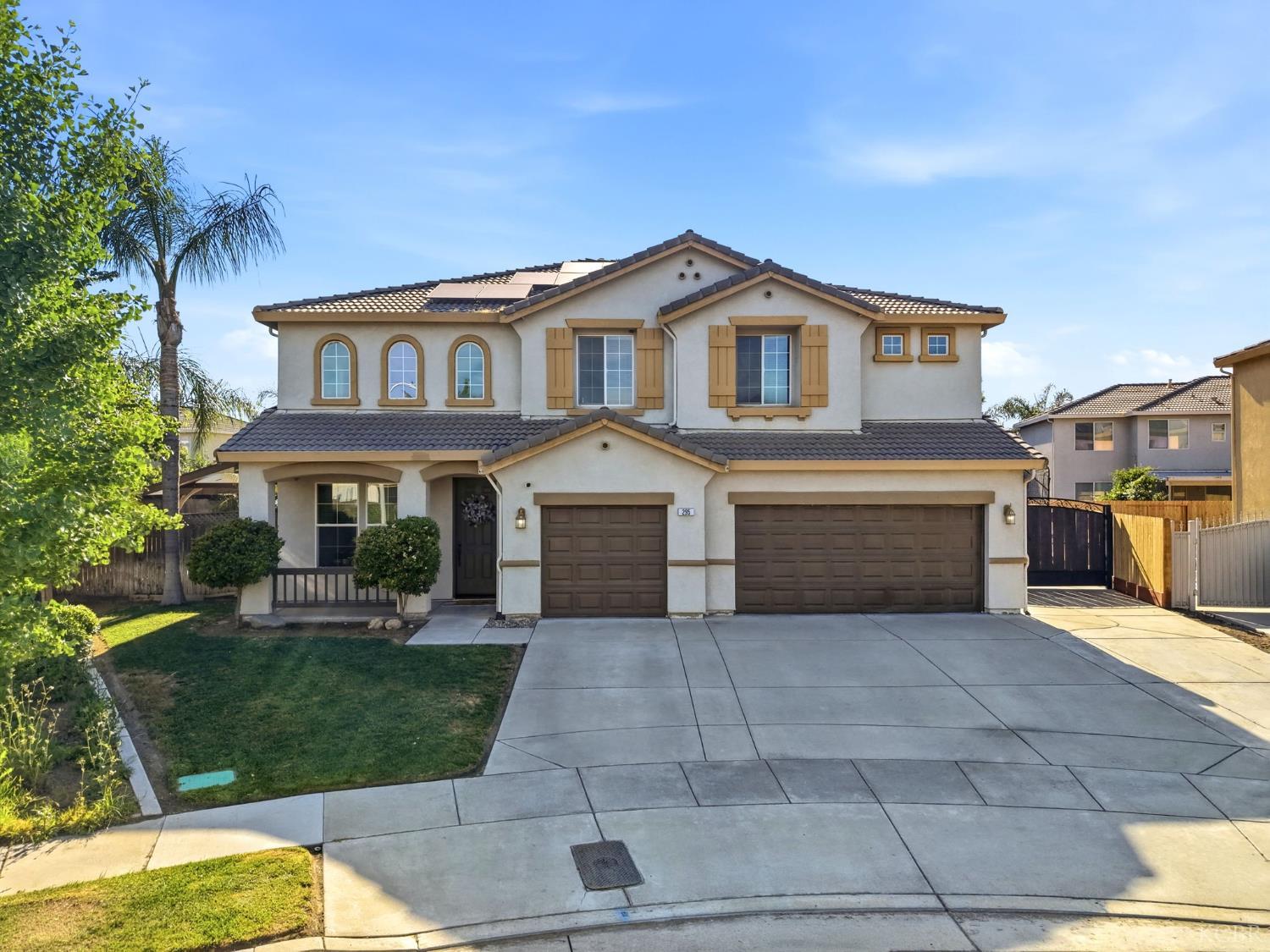 295 Johnson, Tulare, CA 93274