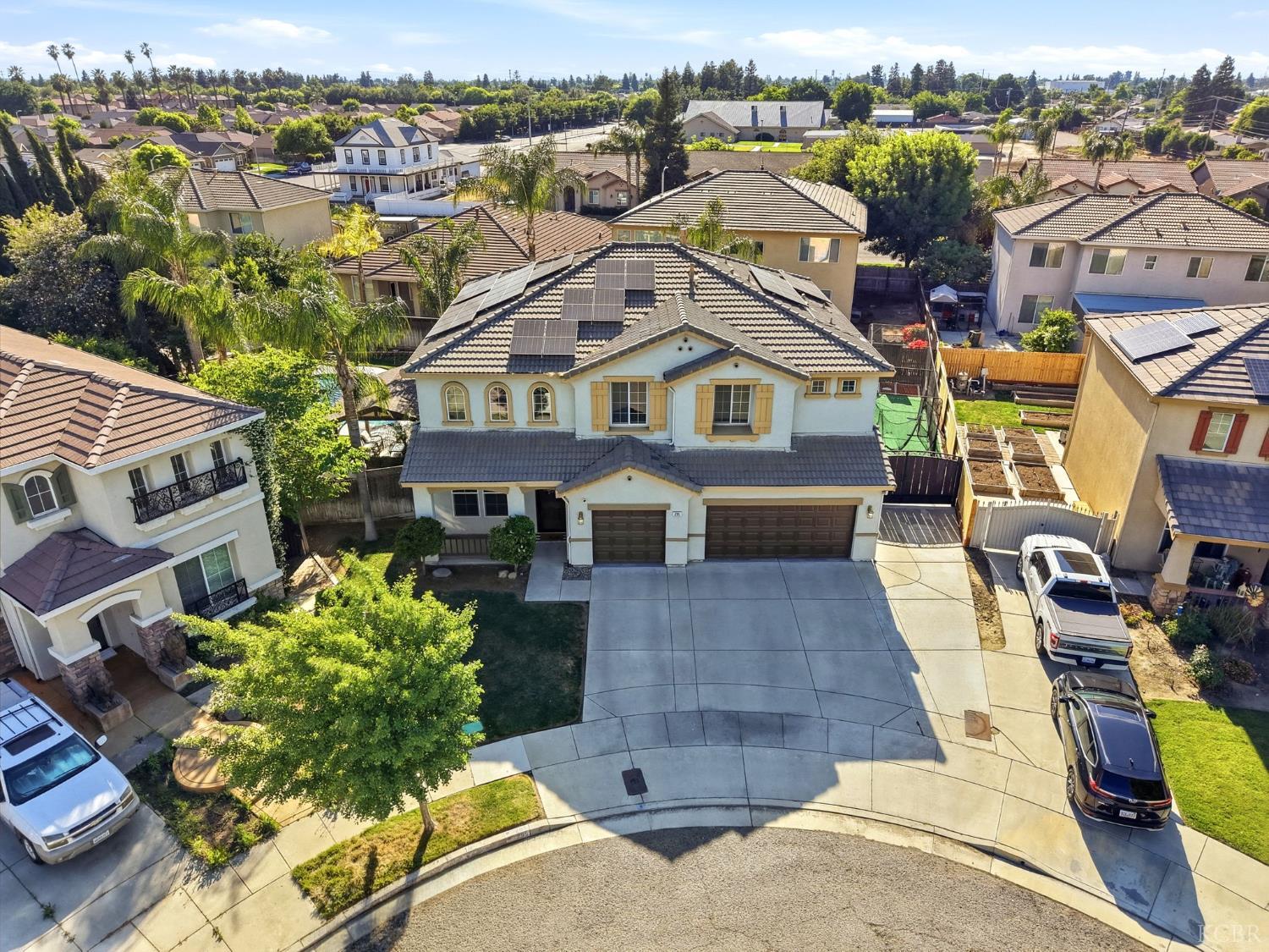 295 Johnson, Tulare, CA 93274