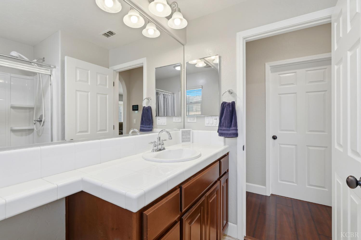 295 Johnson, Tulare, CA 93274